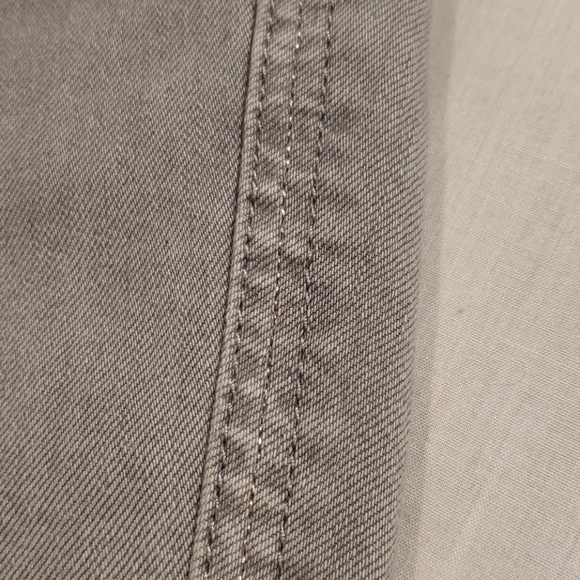 WHITE HOUSE BLACK MARKET EMBELLISHED SLIM ANKLE JE - Picture 3 of 8